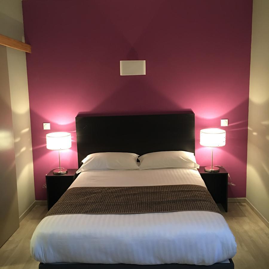 Le Brin D'Olivier Aparthotel Bourg-Saint-Andeol Luaran gambar